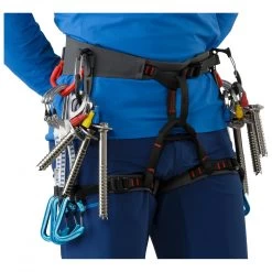 Arc'teryx - AR 395a - Climbing Harness 9 Arc'teryx - AR 395a - Climbing Harness -Outdoor Climbing Equipment Shop arcteryx ar 395a climbing harness detail 2