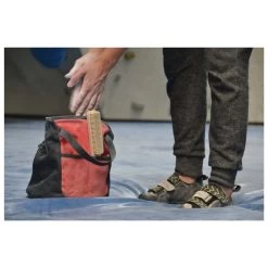 DeWOODSTOK - The Bigger Hand Brush - Bouldering Brush 9 DeWOODSTOK - The Bigger Hand Brush - Bouldering Brush -Outdoor Climbing Equipment Shop dewoodstok the bigger hand brush bouldering brush detail 3