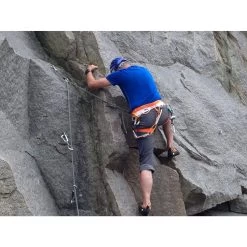 Petzl - Sitta - Climbing Harness -Outdoor Climbing Equipment Shop petzl sitta klatresele cc0725b38e1fc1cc70f12ee63dbda0ff 1